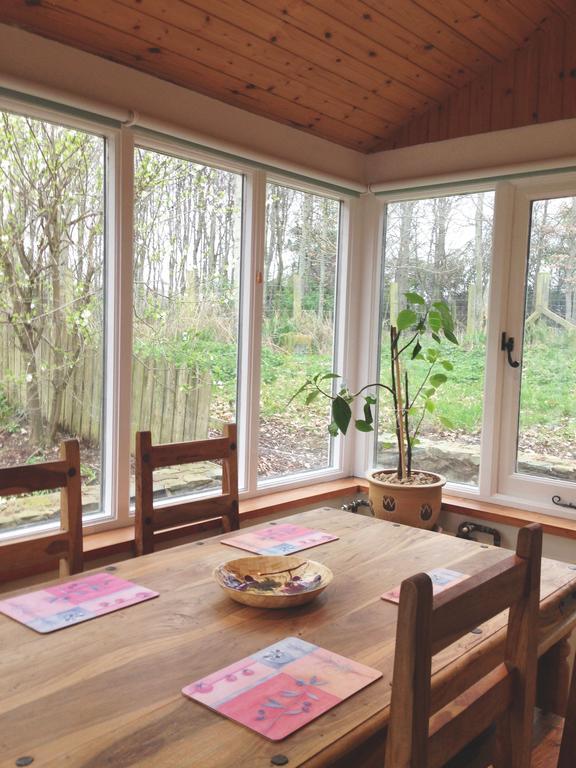 Berwick Hall Cottage Moira  Стая снимка